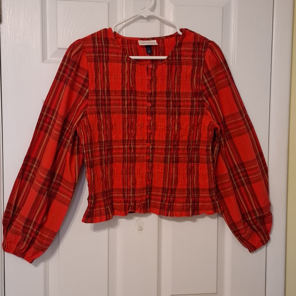 Universal Thread sz M, burnt red and burgundy plaid, button down plouse.